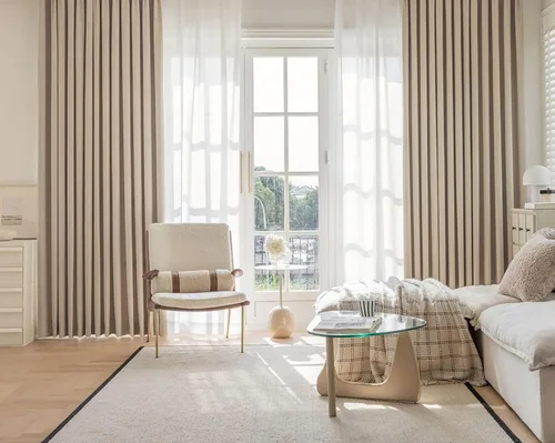 Cortinas opacas de felpilla con ojales de 45 pulgadas de largo, cortinas opacas para dormitorio, juego de 2 paneles de cortinas de color sólido