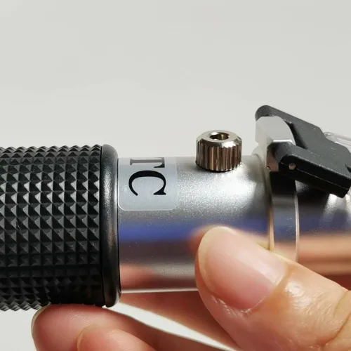 Miniatura 9 de Refractómetro clínico 3 en 1 para animales, mide el índice de salud del animal con la gravedad específica de la orina y la proteína del suero, ideal