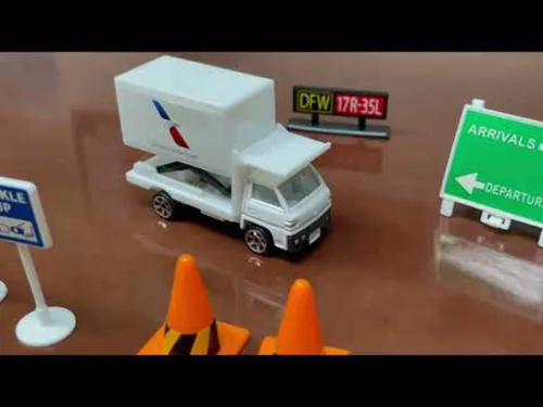 Miniatura 3 de Set de juego de 12 piezas de American Airlines