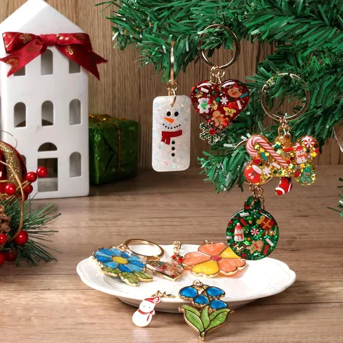 Miniatura 4 de LET'S RESIN Kit de fabricación de llaveros todo incluido, resina UV de 12 colores con moldes de llavero de silicona, luz UV, 6 estilos de biseles