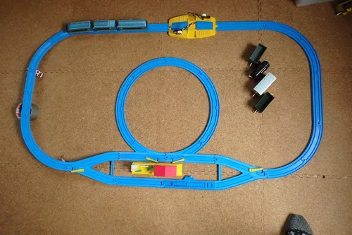Miniatura 4 de Pla-rail ¡Comienza a construir pla-riel! Juego de rieles básicos.