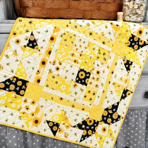 Miniatura 4 de SZRUIZFZ Bee Fat Quarters, paquetes de tela 100% algodón de 18 x 22 pulgadas, impresiones de panal de margaritas de girasol para acolchar, costura