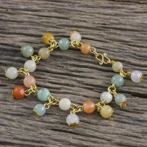 Miniatura 4 de NOVICA Pulsera de eslabones de cuarzo de jade chapada en oro hecha a mano de 18 quilates con cierre de gancho, latón multicolor, verde, piedra natal