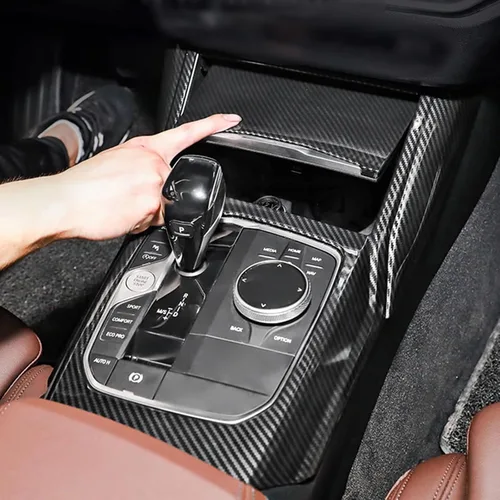 Miniatura 7 de x xotic tech Cubierta del panel de cambio de engranajes de la consola central interior, patrón de fibra de carbono, compatible con BMW Serie 3 G20