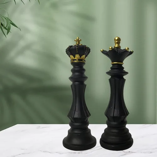 Miniatura 4 de KLKCMS Juego de 2 esculturas de ajedrez internacionales, estatua de ajedrez, arte de escritorio