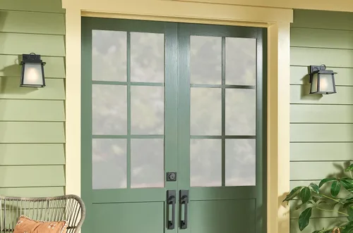 Miniatura 7 de Kichler Norward - Lámpara de pared para exteriores, 1 aplique de pared moderno exterior para garaje o entrada con vidrio satinado grabado en negro