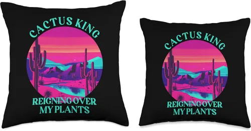 Miniatura 3 de Garden Graphics Petal and Thorn & Co. Cactus King Reigning Over My Plants - Almohada de cactus con texto en inglés "Cactus King Reigning Over My