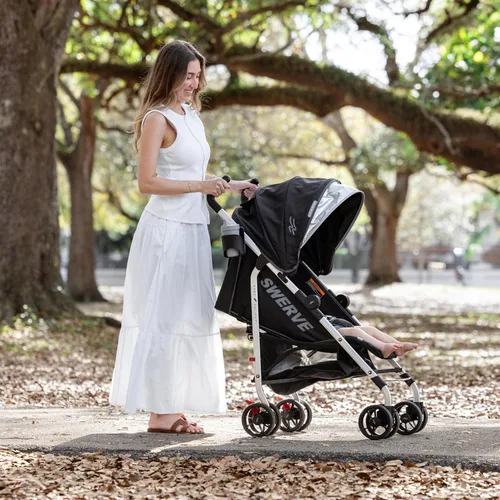 Miniatura 2 de Baby Delight Carriola Swerve Ligera para viajes y todos los días Reclinación multiposición Plegado compacto Almacenamiento extra Negro