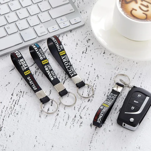 Miniatura 6 de Junkin 24 piezas de regalos de fiesta de fútbol de silicona llaveros de regalo de noche para adultos mayores, accesorios de fiesta