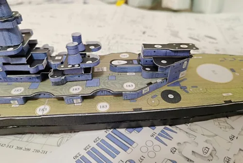 Miniatura 3 de MOUDOAUER 1: 400 USS North Carolina BB-55 Modelo de buque de guerra modelo para colección (kit sin ensamblar) Colección de modelos