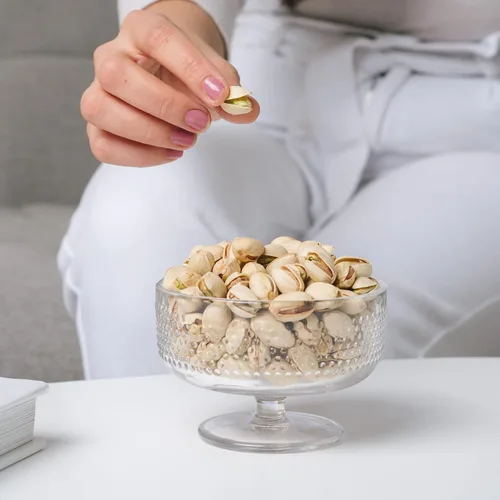 Miniatura 6 de Nichols Farms Pistachos cultivados en California, InShell, paquetes de aperitivos ricos en nutrientes, ajo tostado, 2 libras