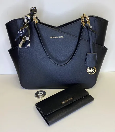 Miniatura 3 de Michael Kors Jet Set - bolsa de hombro para viaje con cadena grande, cartera triple Michael Kors Jet Set.