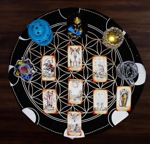 Miniatura 3 de Indian Consigners Tela de altar Fases de Luna Sol, Star & Moon Universe Premium Brujería Alter Tarot Spread Top Cloth Wicca Square Spiritual 18 x 18