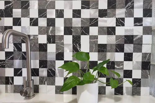 Miniatura 8 de Medley - Azulejos de PVC y aluminio de 12 x 12 pulgadas, para despegar y pegar, mármol negro y metal cepillado, paquete de 12