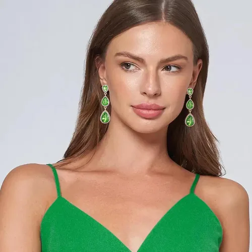 Miniatura 131 de EleQueen Pendientes de cristal austriaco en tono dorado para mujer, forma de pera de 2.5 pulgadas, color esmeralda