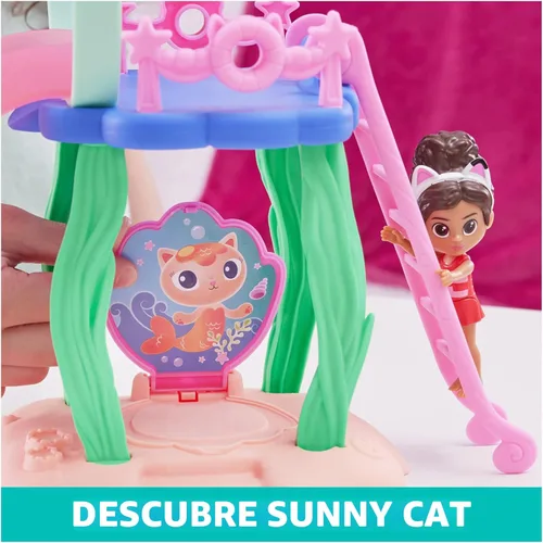 Miniatura 6 de Gabby's Dollhouse, Playset de Piscina Purr-ific con Figuras de Gabby y Mercat, Colas de Sirena que Cambian de Color y Accesorios de Piscina