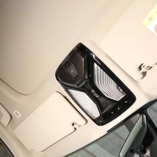 Miniatura 4 de YIWANG Marco de lámpara de lectura de techo de coche ABS estilo fibra de carbono para BMW Serie 5 G30 2018 2019, X4 G02 2018 2019,6 GT G32, 7 Series