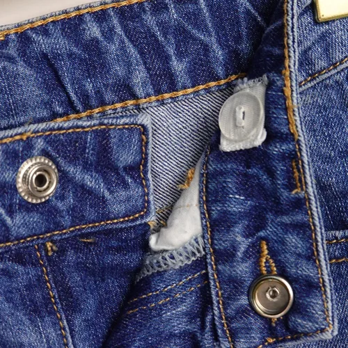 Miniatura 5 de KIDSCOOL SPACE Pantalones de mezclilla rasgados con banda elástica para niños pequeños