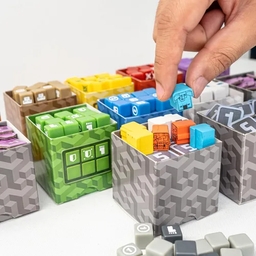 Miniatura 4 de AEG Juego de mesa Cubitos Juego de carreras de dados galardonado Empuja tu suerte para toda la familia 2-4 jugadores A partir de 10 años