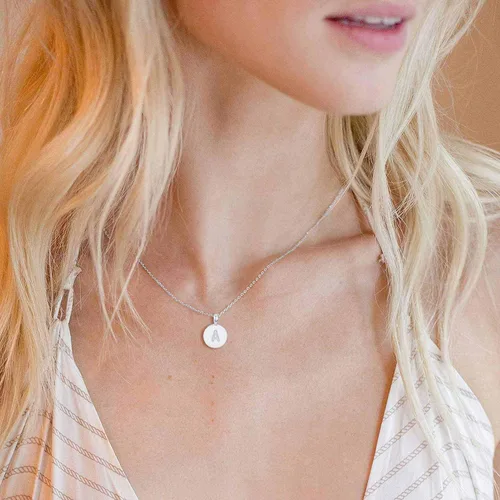 Miniatura 4 de PAVOI - Collar con letra inicial para mujer y niñas, chapado en oro rosa de 14 quilates