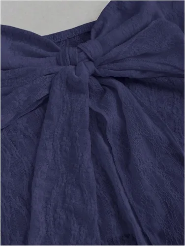 Miniatura 4 de SHENHE Top halter de encaje para mujer, nudo frontal, espalda descubierta, asimétrica, Y2k, coqueta, sin espalda, para salir
