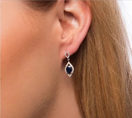 Miniatura 4 de Aretes ovalados de oro blanco de 10 k con zafiro y diamantes, Gema, Zafiro Diamante