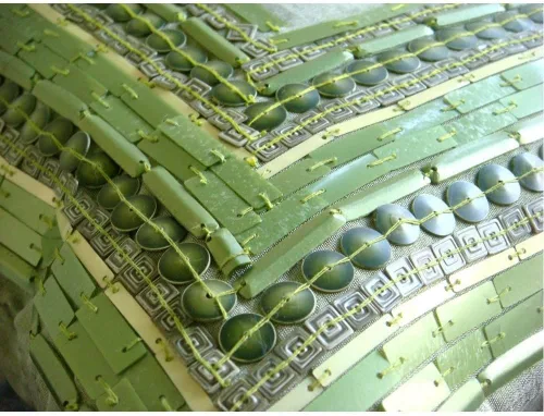 Miniatura 2 de The HomeCentric Fundas de almohada decorativas con bordes de 12 x 12 pulgadas Funda de cojín de seda de arte moderno Fundas de almohada verdes