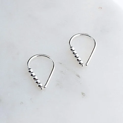 Miniatura 34 de Aretes pequeños de plata de ley 21 GA de 0.472 in con gancho de arco de herradura