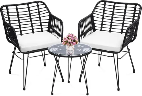 KROFEM - Juego de muebles de ratán para patio de 3 piezas estilo bistró, incluye 2 sillas de ratán y mesa con tapa de vidrio, ideal para porche,