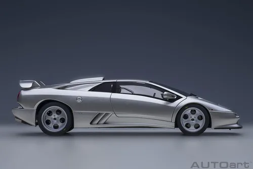 Miniatura 4 de AUTOart Lamborghini Diablo SE30 JOTA (TITANIO/Plateado metálico)