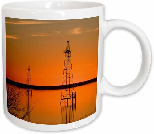 Miniatura 13 de 3dRose Oil well derricks, Industry, Lake Arrowhead, Texas - US44 LDI0004 - Larry Ditto 15oz Two-Tone Black Mug