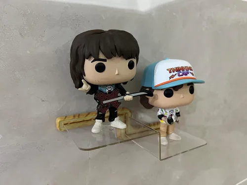 Miniatura 4 de YODAR Paquete de 5 estantes organizadores de acrílico transparente para figuras Funko Pop, estante de exhibición invisible para decoración