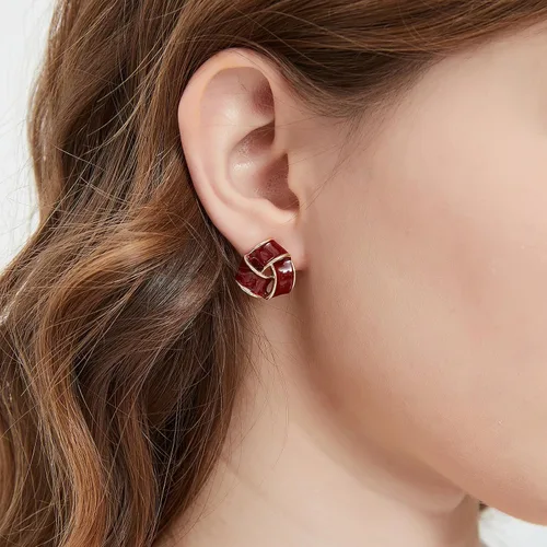 Miniatura 5 de Pendientes de botón esmaltados rojos elegantes triangulares con nudo de amor, diseño vintage para mujer