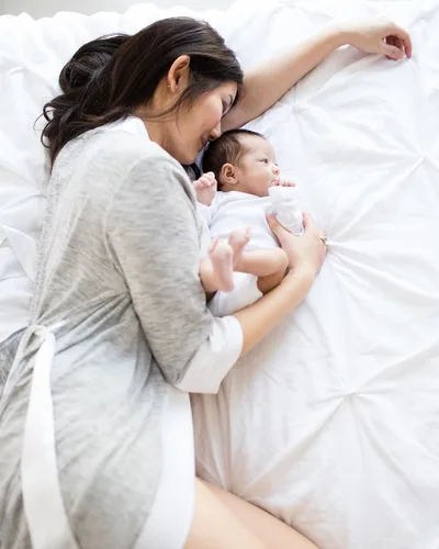 Miniatura 5 de Kindred Bravely Emmaline - Bata de maternidad y lactancia para hospital, esencial para el parto