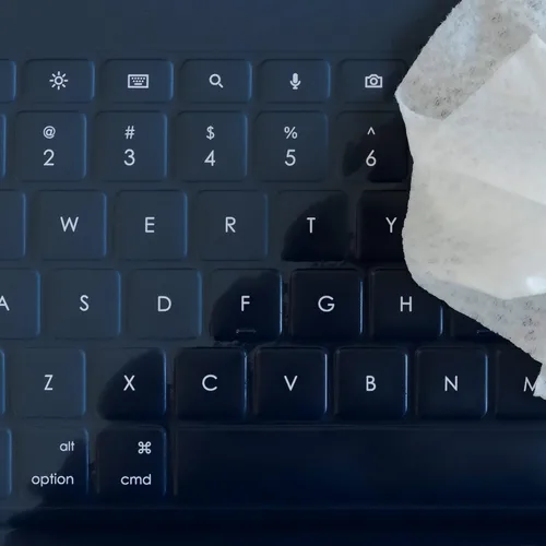 Miniatura 4 de Logitech Rugged Combo 3 Touch iPad® Funda de teclado con trackpad y conector inteligente para iPad (7ª, 8ª y 9ª generación) para educación - Azul
