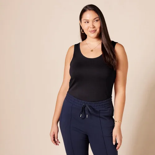 Miniatura 7 de Tienda Essentials - Camiseta ajustada sin mangas para mujer, paquete de 2