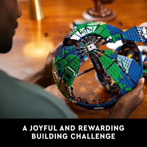 Miniatura 4 de LEGO Ideas The Globe 21332 - Juego de construcción para adultos (2585 piezas)