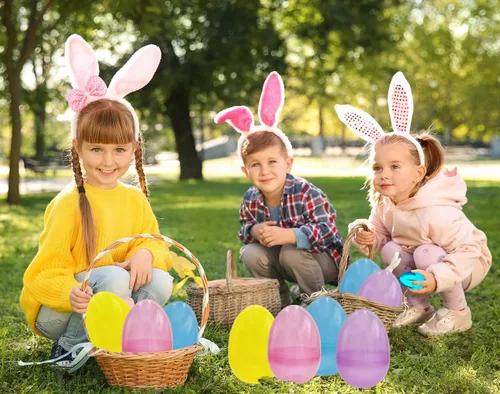 Miniatura 9 de The Dreidel Company Huevos de Pascua masivos de plástico brillante y translúcidos, perfectos para la caza de huevos de Pascua, colores surtidos