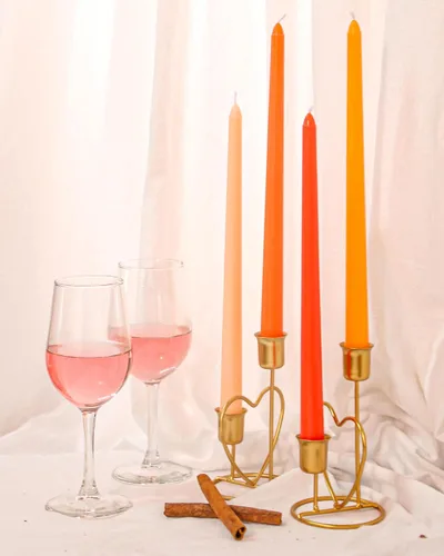Miniatura 5 de Viyffo Paquete de 4 velas cónicas color naranja de 12 pulgadas, sin perfume, sin humo, largas y altas para candelabros, boda, decoración del hogar