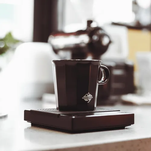 Miniatura 5 de Juego de cafetera, gotero de café de cerámica negra con filtro de papel V60, taza de café aerodinámica de cerámica negra para cafetería, restaurante
