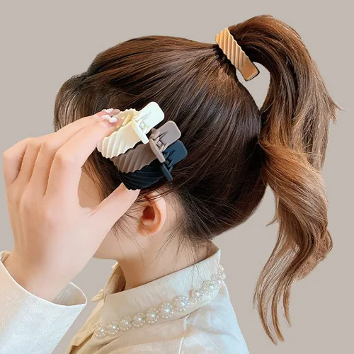 Miniatura 5 de 8 pinzas para el cabello con hebilla de cola de caballo mate grande, clip de garra de cola de caballo alta, accesorios antideslizantes