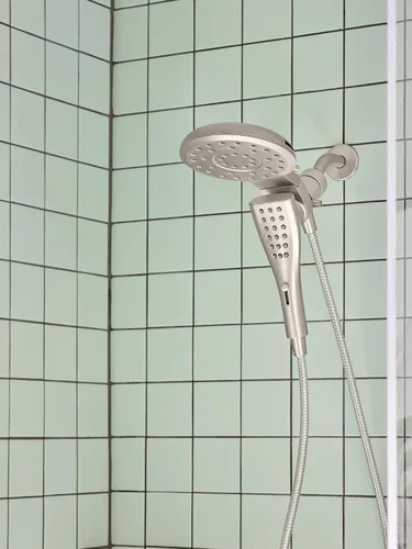 Miniatura 12 de Moen Verso Combinación de Cabezal de Ducha de Lluvia y Ducha de Mano con Dial Infiniti y Acoplamiento Magnetix, Manguera de 60 pulgadas, Níquel