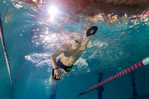 Miniatura 5 de Arena Paleta de Mano Elite 2 Unisex para Natación de Vueltas y Entrenamiento de Técnica, Equipo de Natación para Hombres y Mujeres, 4 Tamaños