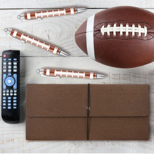 Miniatura 4 de Thenshop 40 bolígrafos de fútbol americano para fiestas deportivas, divertidos y novedosos bolígrafos retráctiles de tinta negra para adultos