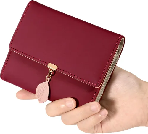 Miniatura 34 de UTO - Cartera pequeña RFID de piel sintética con dije de hoja, cierre de cremallera y tarjetero.