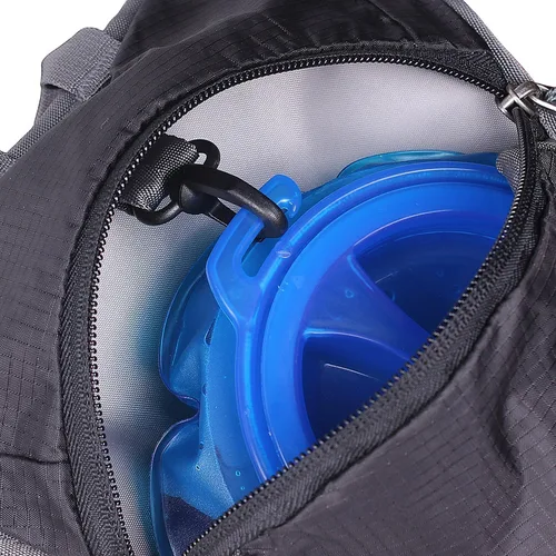 Miniatura 6 de Unigear Hydration Pack Backpack with 70 oz 2L Water Bladder for Running, Hiking, Cycling, Climbing, Camping, Biking