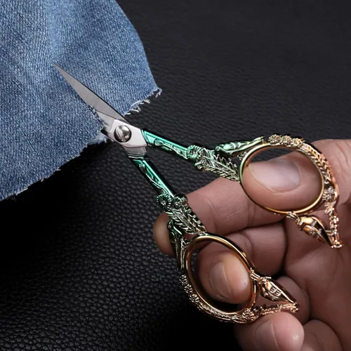 Miniatura 8 de YOUGUOM Tijeras de bordado, tijeras de coser de punta afilada para manualidades, punto de cruz, labores de aguja, obras de arte, tejer, enhebrar