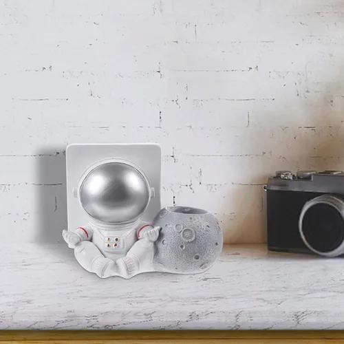 Miniatura 3 de PRETYZOOM Figura de acción modelo astronauta estatua soporte para teléfono pluma resina olla espacio hombre escultura dormitorio decoración