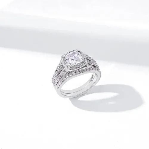 Miniatura 5 de Amazon Essentials Anillo de plata de ley chapado en platino con circonita cúbica Infinite Elements (anteriormente colección Amazon)