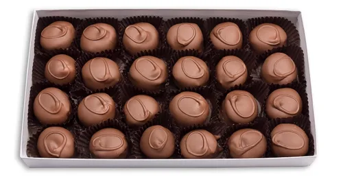 Miniatura 4 de Mrs. Cavanaugh's Caja de chocolate con leche en crema de naranja de 1 libra, centro de fondant cremoso de naranja recubierto de chocolate con leche